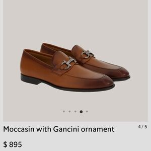 Ferragamo Moccasin with Gancini ornament (Men 9)